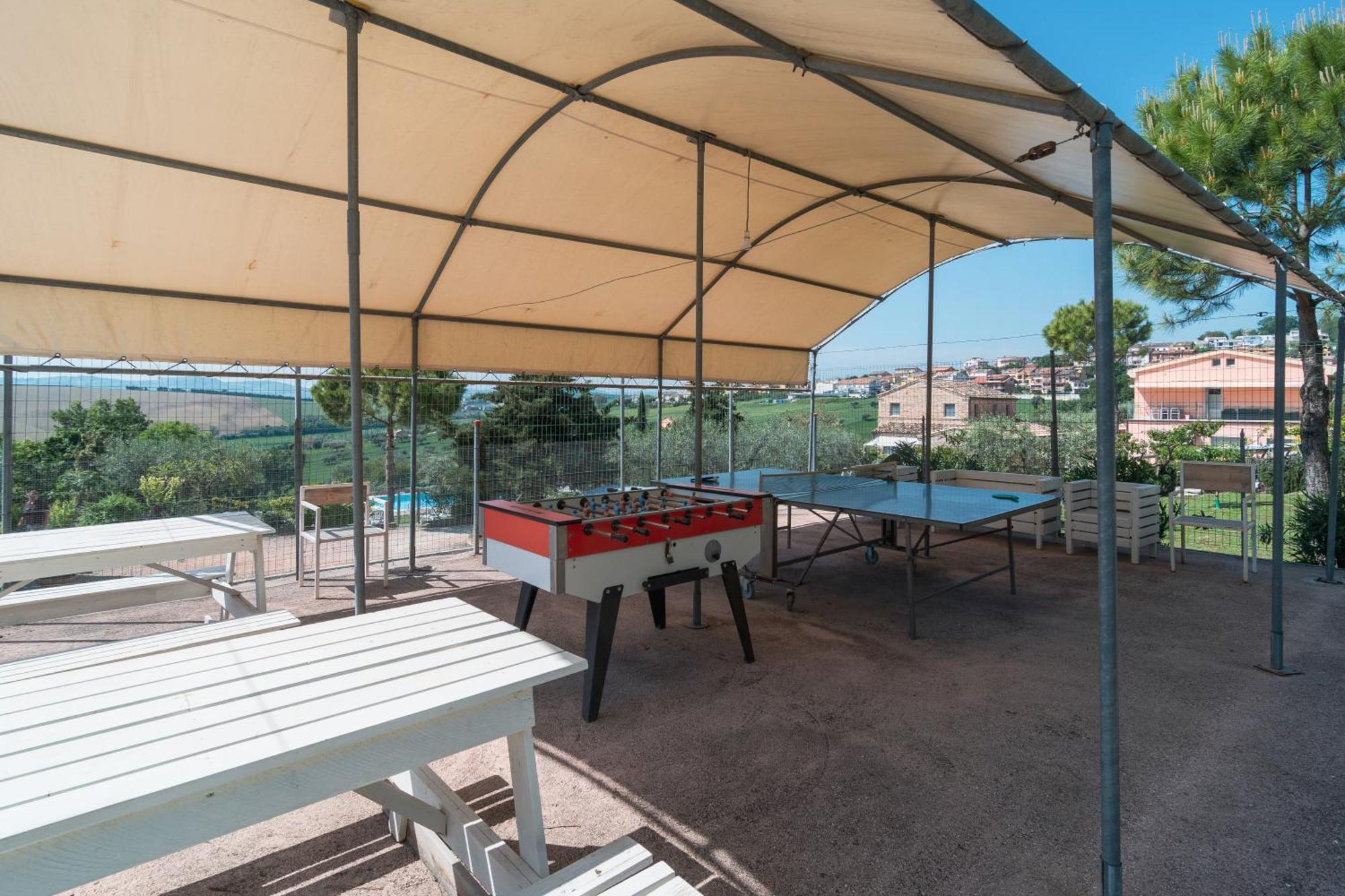 Agriturismo Case Al Sole Лорето Экстерьер фото